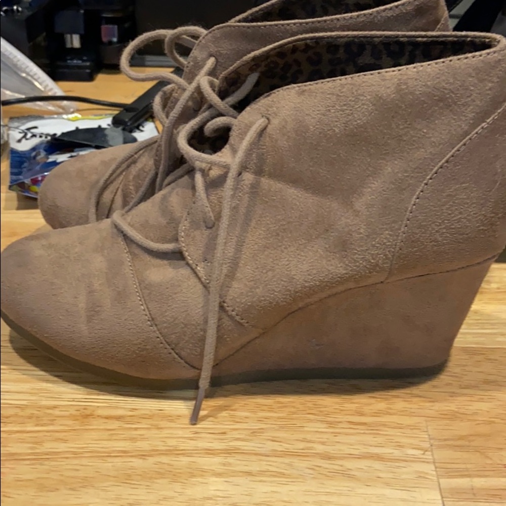 Tan boots